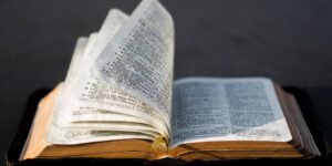 Bible Verses About Worry: Finding Support from Scripture When You’re Feeling Anxious 1