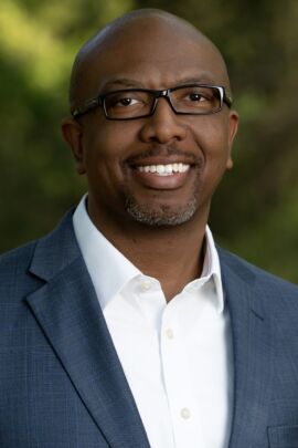 Photo of William L Ross